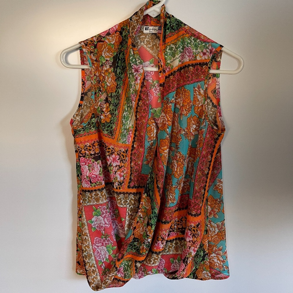 Kut from the Kloth sleeveless floral blouse Sz S‎